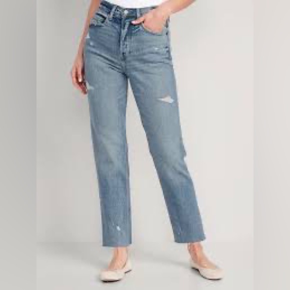 Old Navy Denim - Old Navy Extra High-Waisted Sky-Hi Straight Button-Fly Ripped Jeans Size 4